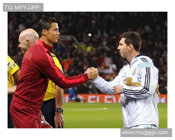 足球明星经典过人技巧解析从梅西到C罗的绝妙瞬间